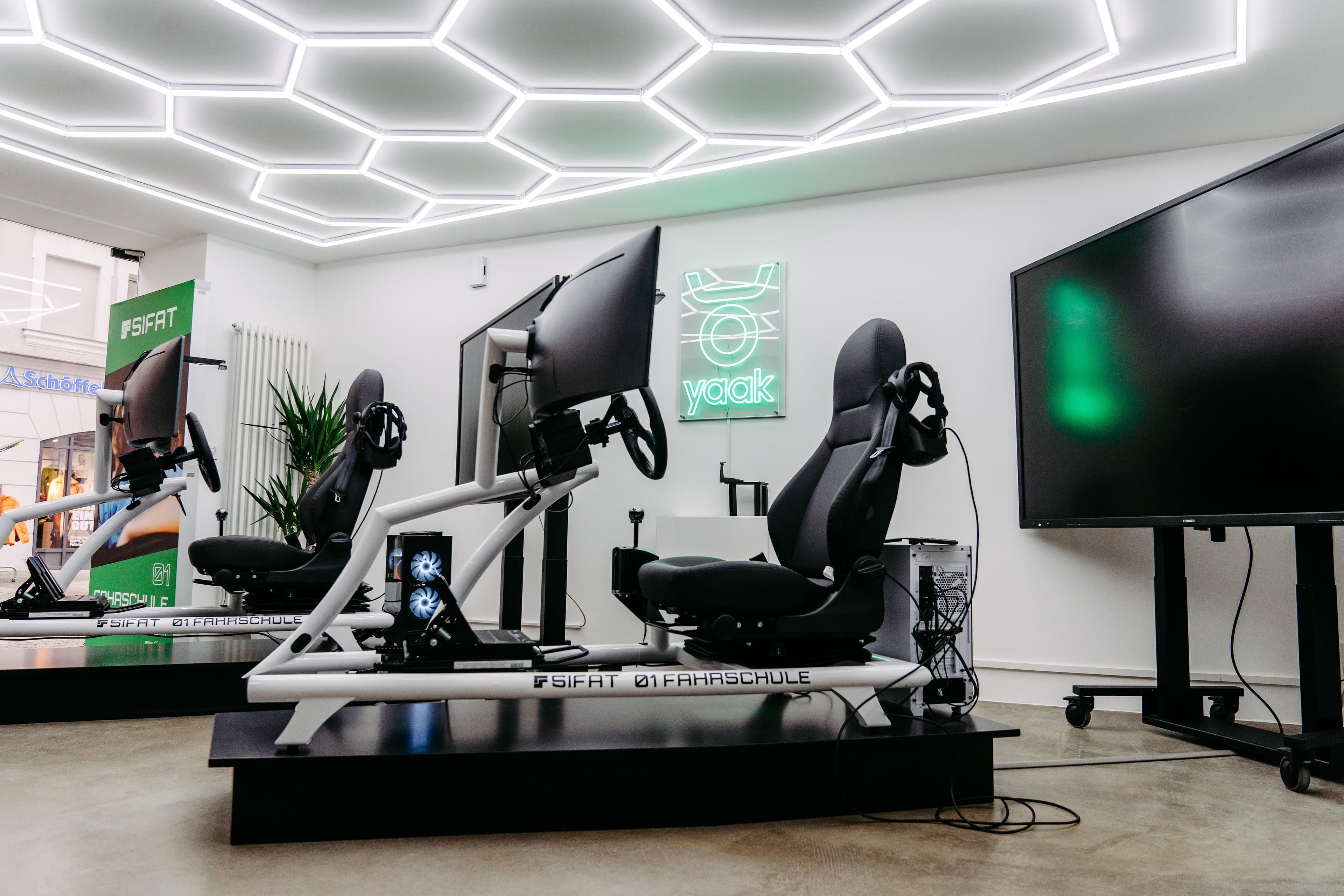 Passau - YAAK Center